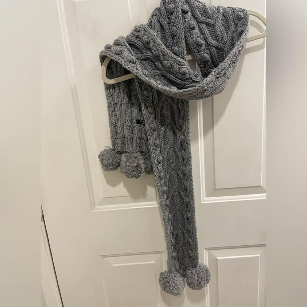 J Crew gray cable knit pom pom scarf - Picture 9 of 9